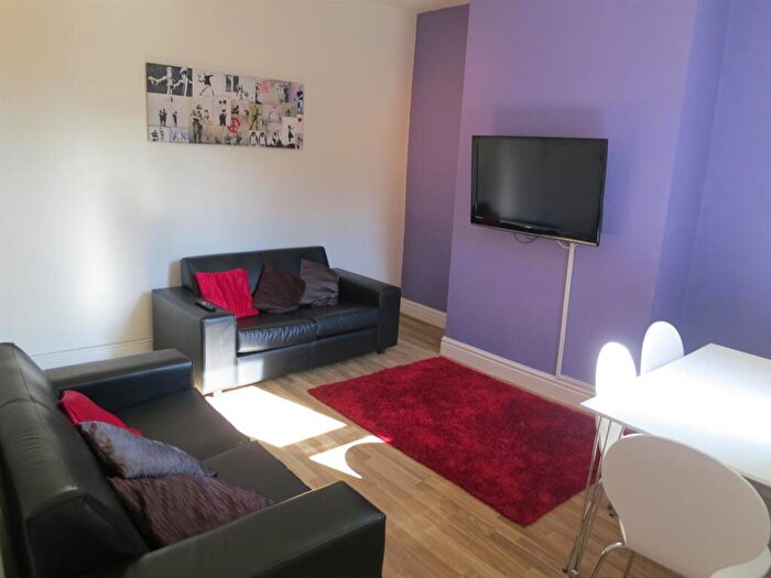 4 Bedroom Terraced House To Rent In £ppw, Patten Street, Withington, M20