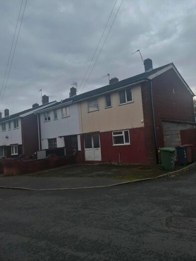 3 Bedroom End Of Terrace House To Rent In Jenner Road, Walsall WS2