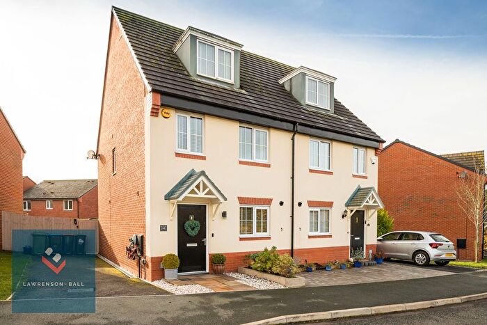 3 Bedroom Semi-Detached House For Sale In Firecrest Way, Kelsall, CW6