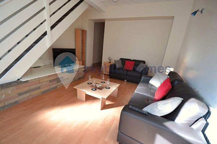 4 Bedroom Terraced House To Rent In Norman Street, Leicester, LE3