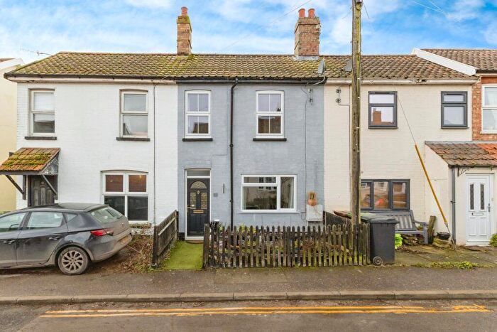 2 Bedroom Terraced House For Sale In New North Road, Attleborough, Norfolk, NR17