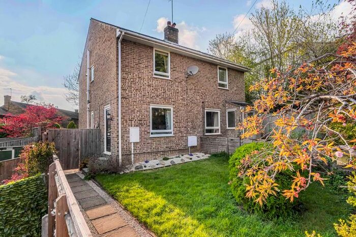 2 Bedroom Semi-Detached House For Sale In Portway Drive, Croughton, Brackley, NN13