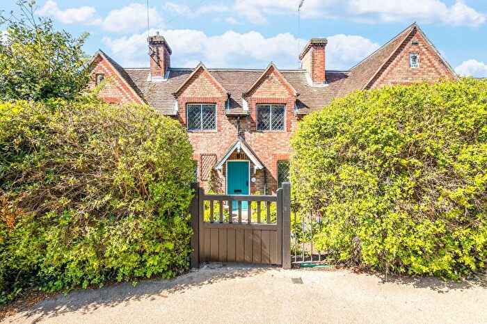 3 Bedroom Terraced House For Sale In Bedford Street, Ampthill, MK45