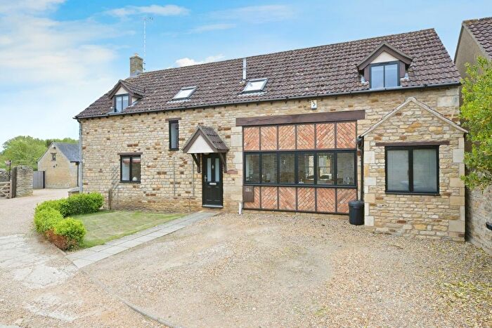 5 Bedroom Barn Conversion For Sale In Main Street, Woodnewton, Peterborough, PE8