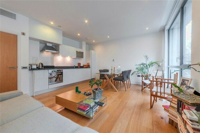 1 Bedroom Apartment To Rent In Melrose Apartments, Winchester Road, London, NW3