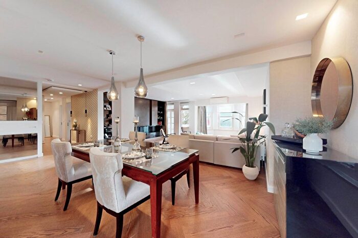 3 Bedroom Flat For Sale In Neville Court, Abbey Road, NW8