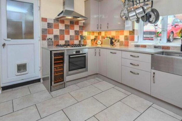 4 Bedroom Property To Rent In Hillrise Road, Romford, RM5
