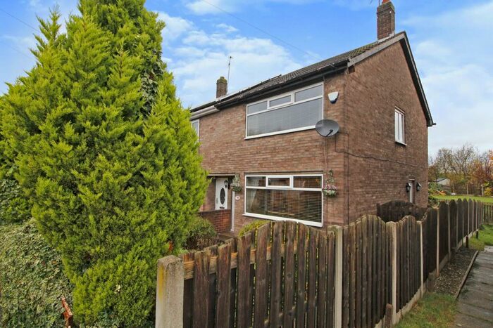 3 Bedroom Semi-Detached House For Sale In Yew Tree Drive, Sheffield, South Yorkshire, S9