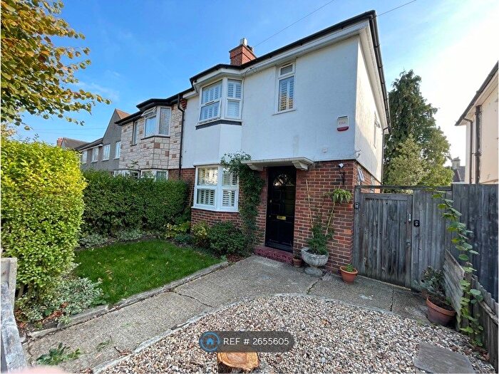 3 Bedroom Semi-Detached House To Rent In Rees Gardens, Croydon, CR0