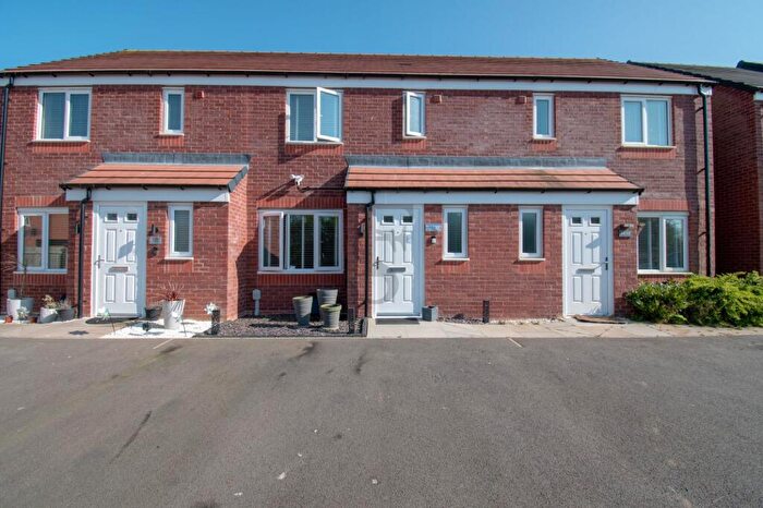 3 Bedroom Town House For Sale In Smith Close, Fleckney, LE8