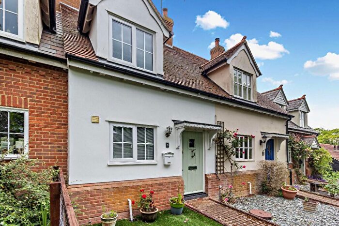 2 Bedroom Terraced House For Sale In Braintree Road, CM7