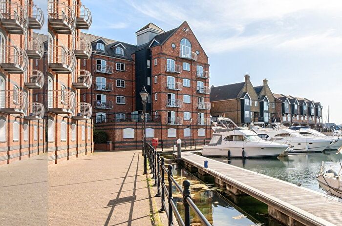 4 Bedroom Flat For Sale In Silver Strand West, Sovereign Harbour North, Eastbourne, BN23