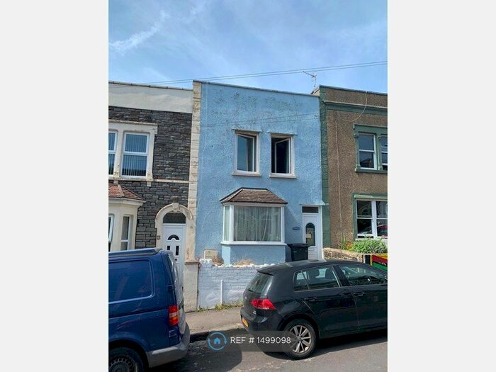 3 Bedroom Terraced House To Rent In Hill Street, Bristol, BS3