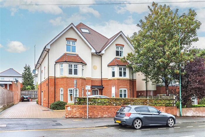 2 Bedroom Apartment For Sale In Charminster Road, Bournemouth, BH8