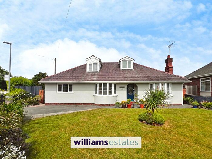 3 Bedroom Detached Bungalow For Sale In Hall Lane, Connah's Quay, CH5