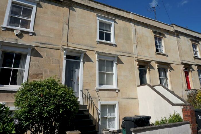 6 Bedroom House To Rent In Lansdown Road, Redland, Bristol, BS6