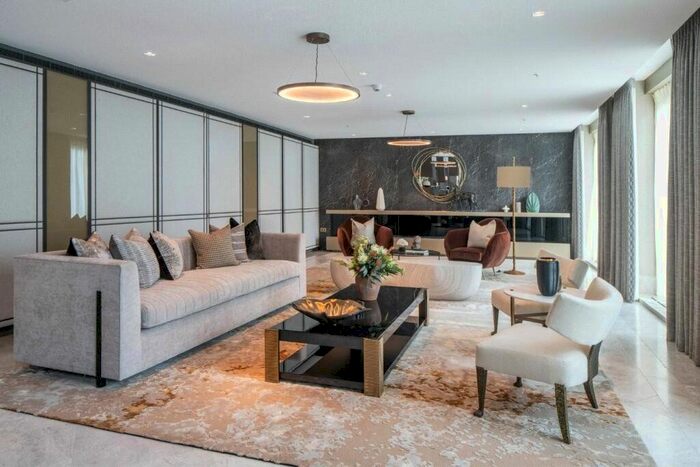 1 Bedroom Flat To Rent In Park Crescent, London, W1B