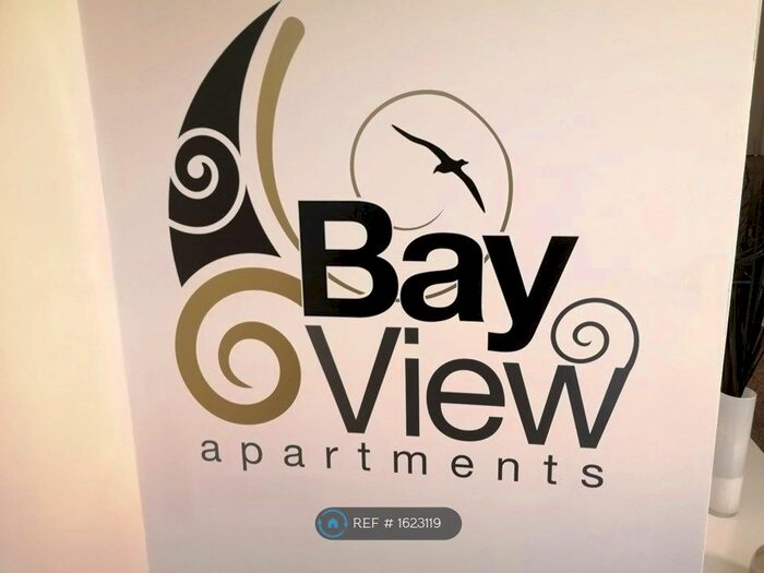 2 Bedroom Flat To Rent In Bayview Apartments, Torquay, TQ1