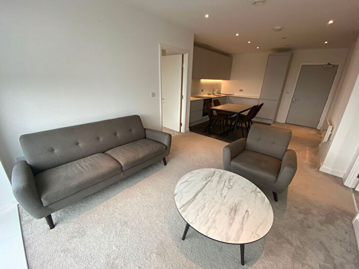 2 Bedroom Flat To Rent In Hulme Street, Salford, M5