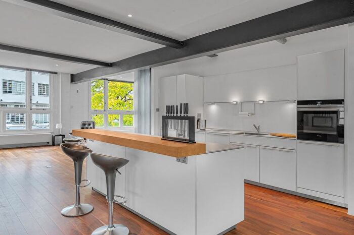 2 Bedroom Flat To Rent In Building, Alaska Buildings, SE1