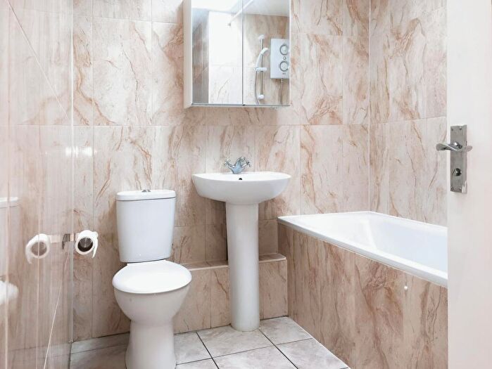 2 Bedroom Bungalow To Rent In Blackfriars Road - Kings Lynn, PE30