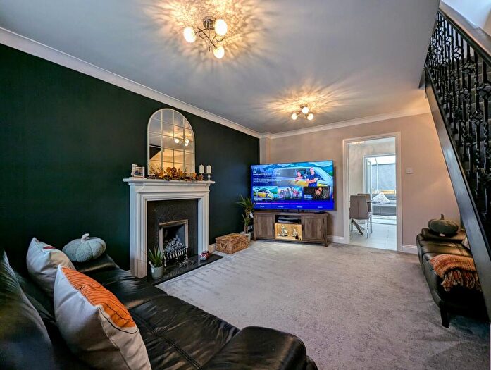 2 Bedroom Semi-Detached House For Sale In Beaconside, South Shields, NE34
