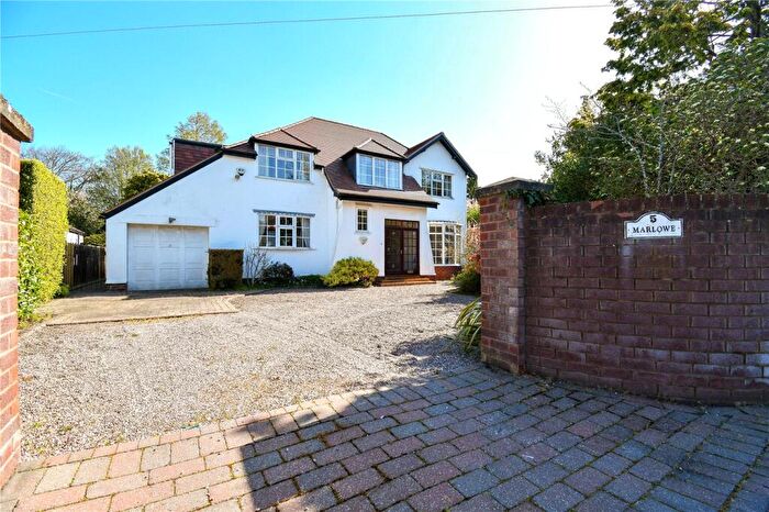 3 Bedroom Detached House For Sale In Ryecroft Road, Heswall, Wirral, CH60