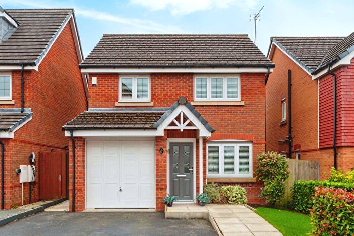 3 Bedroom Detached House For Sale In Neston Close, Helsby, Frodsham, Cheshire, WA6