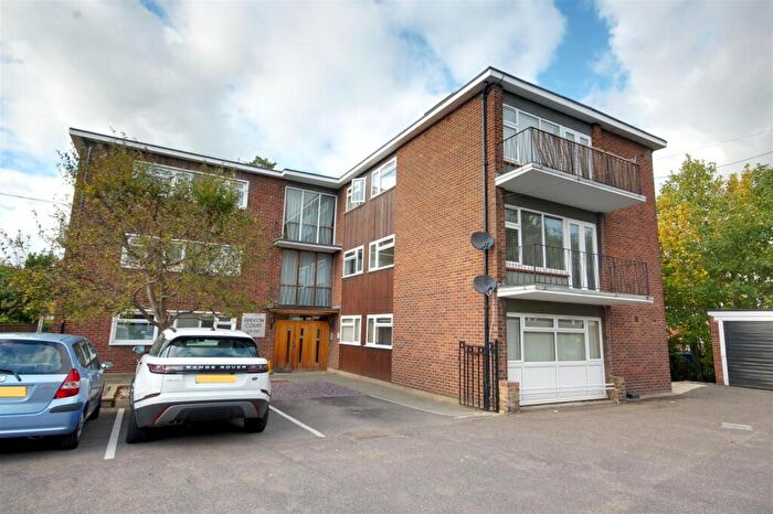 1 Bedroom Apartment For Sale In Shevon Way, Brentwood, CM14