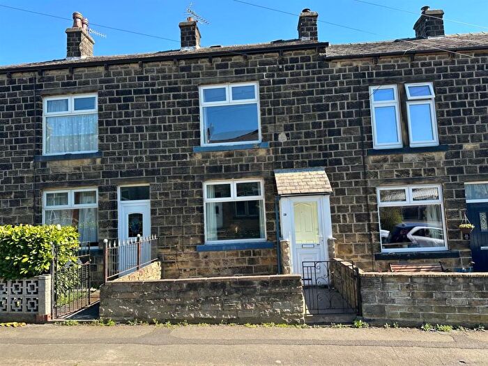 2 Bedroom Terraced House To Rent In Barrett Street, Silsden, BD20