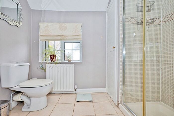 4 Bedroom Semi-Detached House For Sale In Church Road, Bawdrip, Bridgwater, TA7