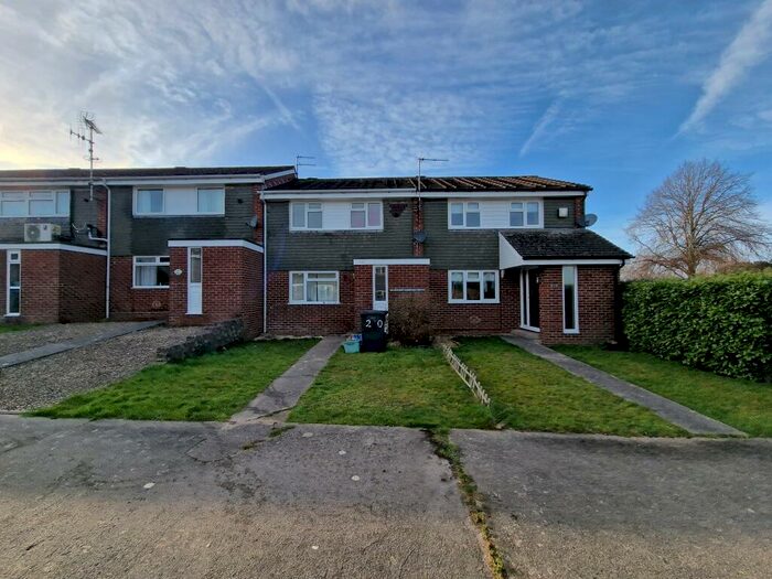 3 Bedroom House To Rent In St Johns Road, Yeovil, BA21