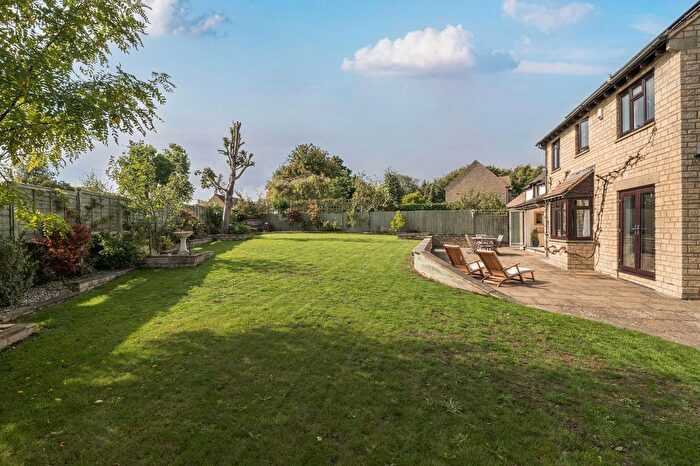 4 Bedroom Detached House For Sale In West Hay Grove, Kemble, GL7