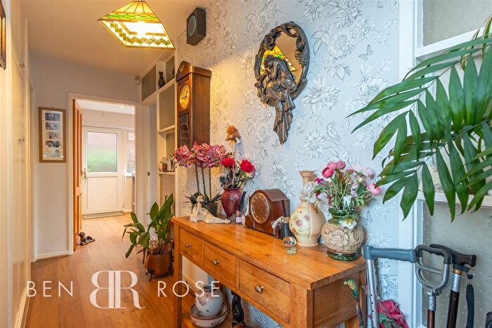3 Bedroom Detached Bungalow For Sale In Cumberland Avenue, Leyland, PR25