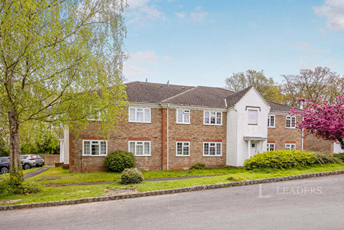 1 Bedroom Flat To Rent In Dunnock Close, Rowlands Castle, Hampshire, PO9