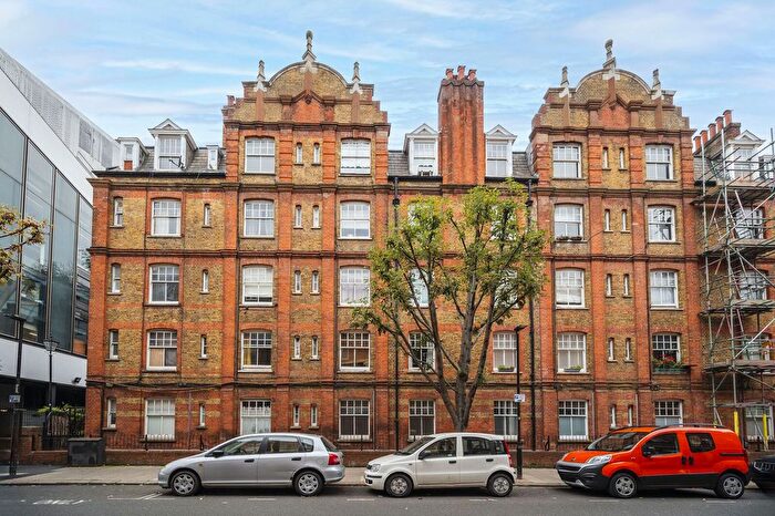 1 Bedroom Flat To Rent In Aldwych Buildings, Camden, London, WC2B