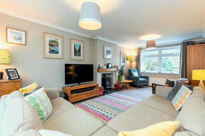 4 Bedroom Property To Rent In Green Lane, Woodstock, OX20