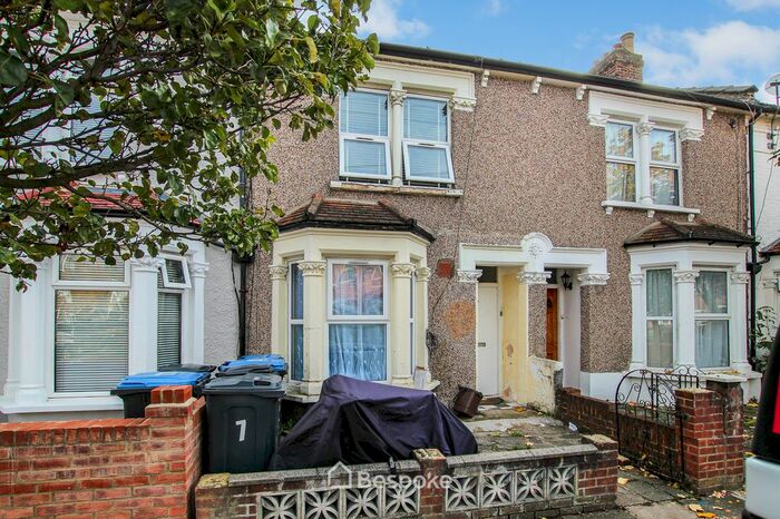 1 Bedroom Flat To Rent In Findon Road, London, N9