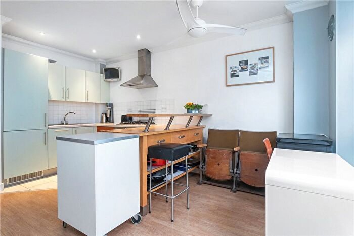 1 Bedroom Flat For Sale In Cheshire Street, London, E2
