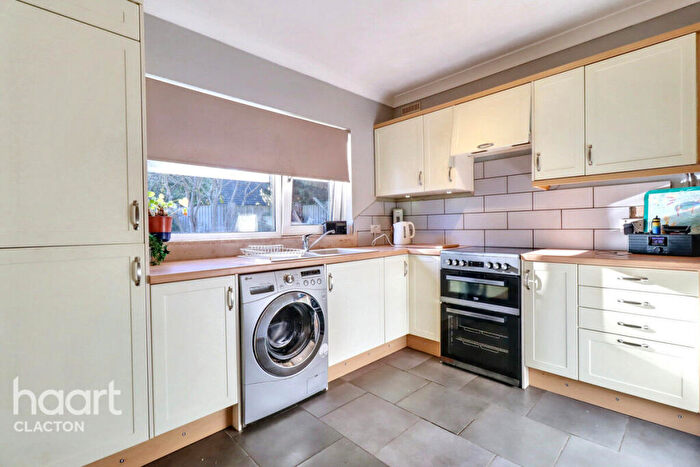 2 Bedroom Semi-Detached Bungalow For Sale In The Greenway, Clacton-On-Sea, CO15