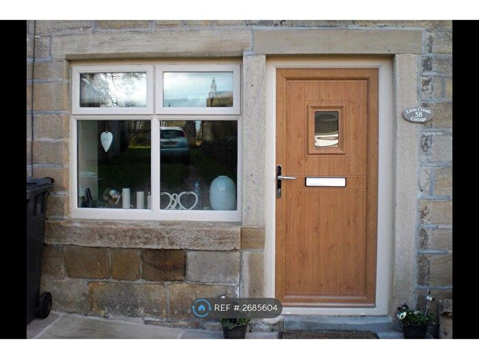 2 Bedroom Terraced House To Rent In Wooldale Road, Holmfirth, HD9