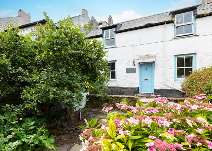 2 Bedroom Cottage For Sale In Church Hill, PL29