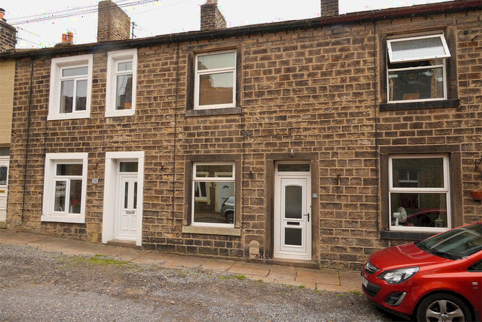 2 Bedroom Terraced House To Rent In Hartley Street, Glusburn, BD20