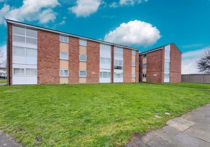 2 Bedroom Flat For Sale In Colne Court, East Tilbury, Tilbury, Essex, RM18
