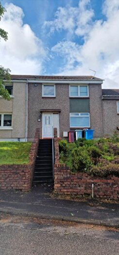 3 Bedroom Semi-Detached House To Rent In Rutherglen Glasgow, G73