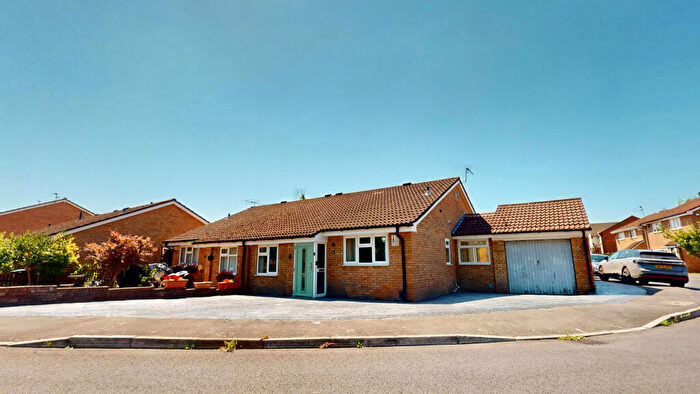 3 Bedroom Semi-Detached Bungalow For Sale In Brython Drive, St Mellons, Cardiff, CF3
