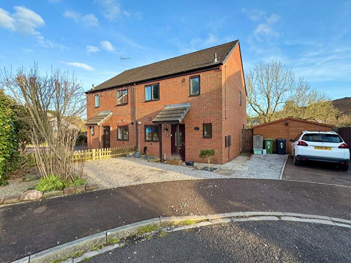 3 Bedroom Semi-Detached House For Sale In Colsty Meadow, Blakeney, GL15