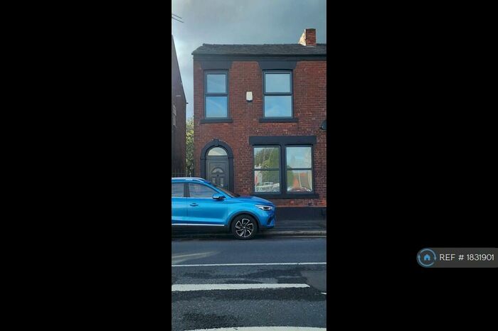 3 Bedroom End Of Terrace House To Rent In Ashton Road, Denton, Manchester, M34