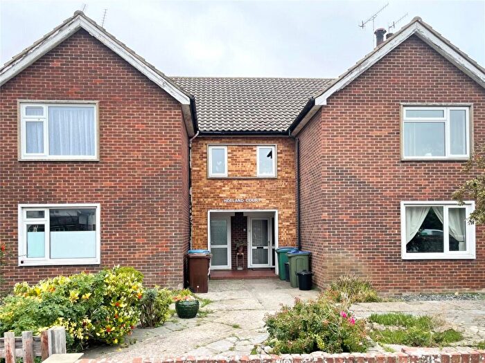 2 Bedroom Apartment To Rent In St. Floras Road, Littlehampton, West Sussex, BN17