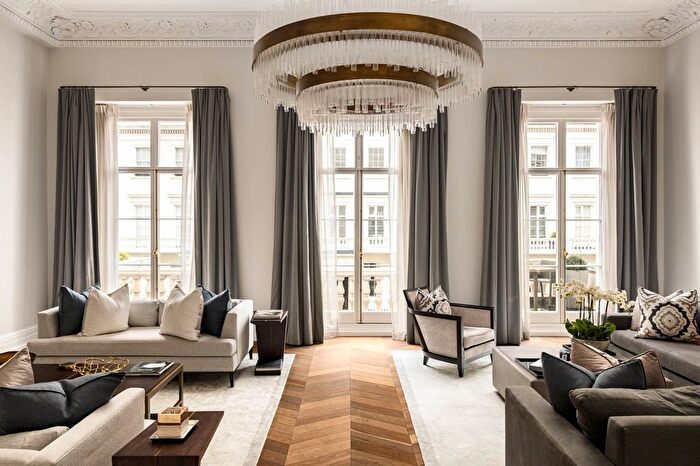 3 Bedroom Flat To Rent In Eaton Place, Knightsbridge, SW1X